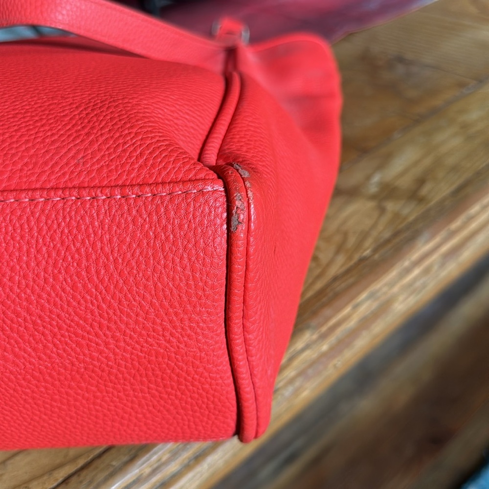 31 Tote - Picture 4 of 4